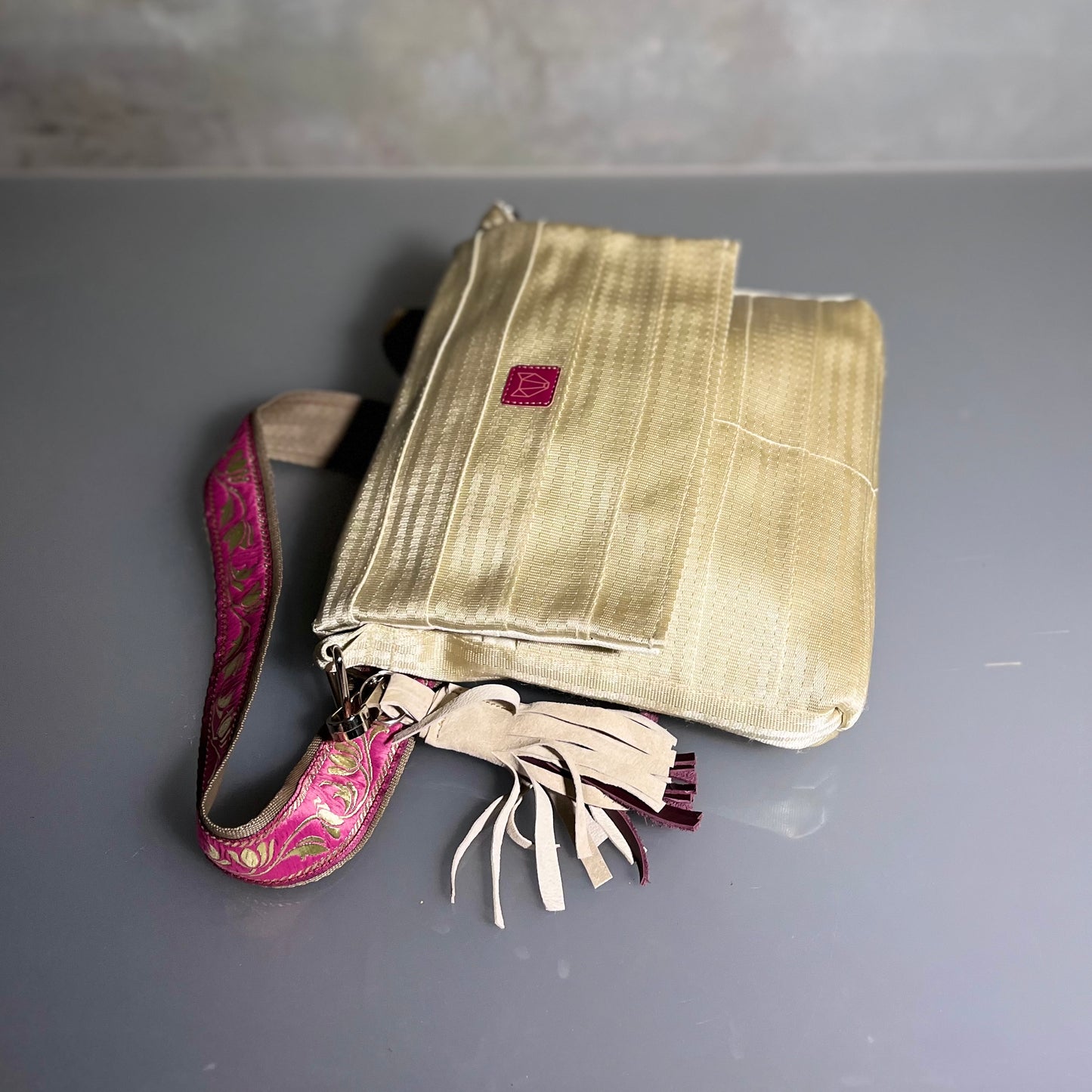 TOREBKA beżowa Calle Bilbao 2