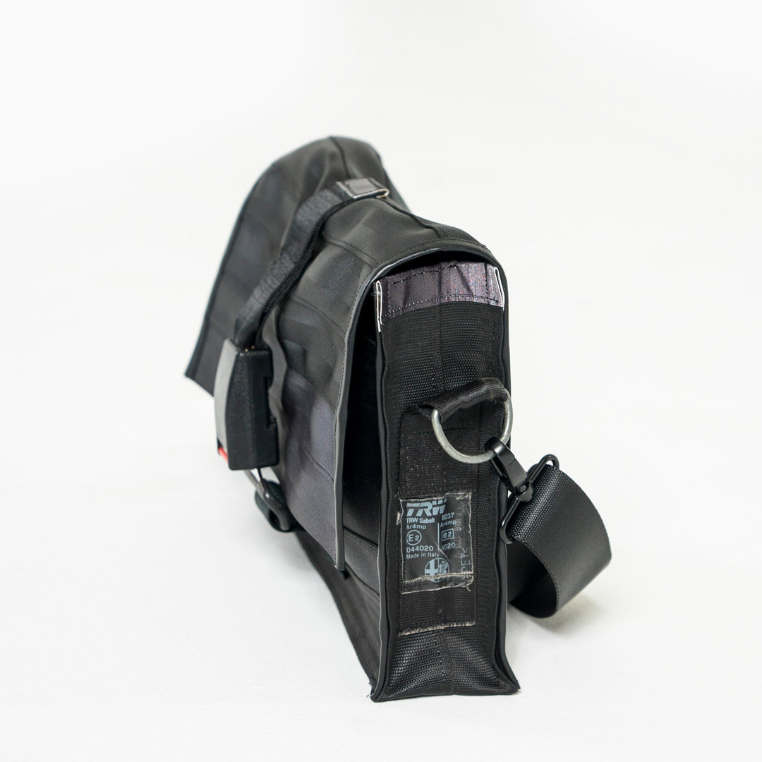 TORBA Fifth Ave z pasów samochodowych